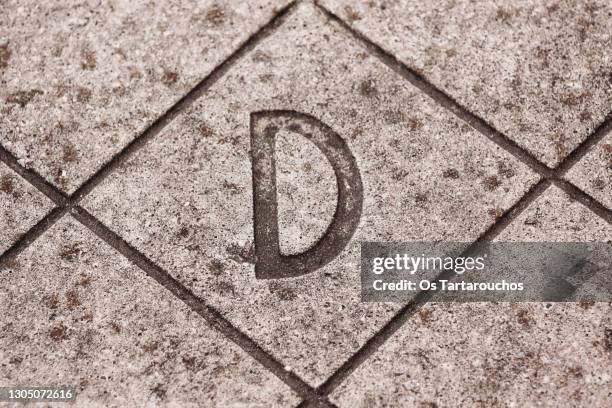 letter h on a textured metal background - images of letter d stock pictures, royalty-free photos & images