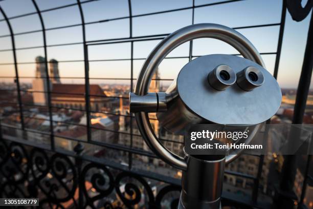 view from the church alter peter with the frauenkirche and marienplatz in the background at sunset - munich glockenspiel stock pictures, royalty-free photos & images