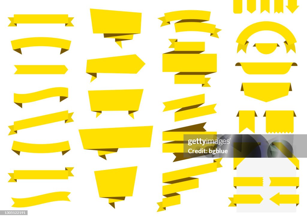 Conjunto de cintas amarillas, banners, insignias, etiquetas - Elementos de diseño sobre fondo blanco