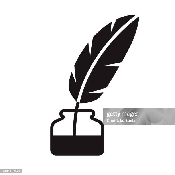 824 Ilustraciones de Pluma De Escribir - Getty Images 824 Ilustraciones de Pluma De Escribir - Getty Images