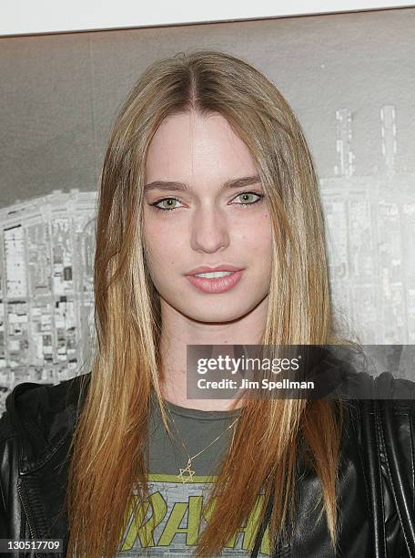 Amy Springston Amy Kingston Photos and Premium High Res Pictures - Getty Images