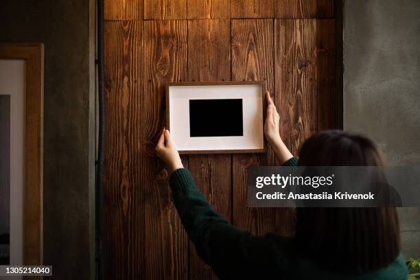 Helping Frame Helping Hands Border Photos and Premium High Res Pictures - Getty Images