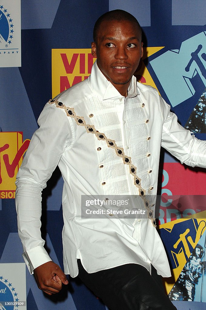 Famous Rapper In 2008 Rapper Lupe Fiasco poses in the press room at the 2008 MTV Video ...