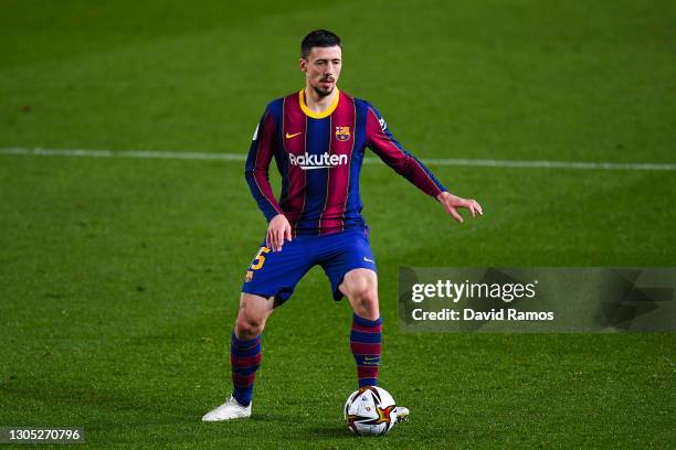 Clement Lenglet of FC Barcelona runs with the ball during the Copa del Rey Semi Final Second Leg match between FC Barcelona and Sevilla at Camp Nou...