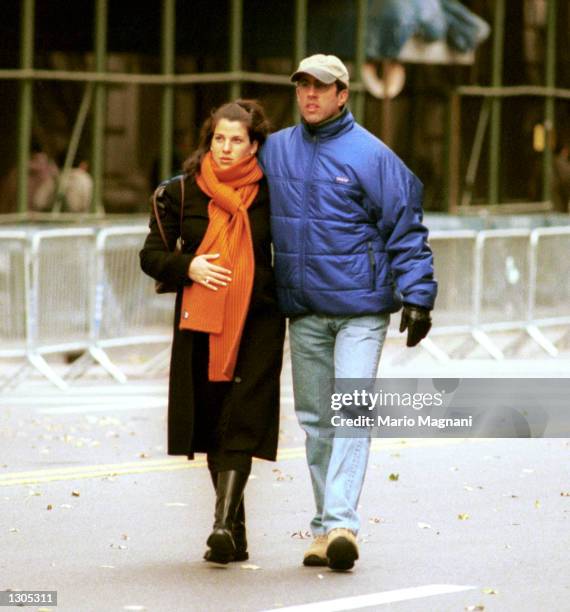 Actor/comedian Jerry Seinfeld and wife Jessica Sklar walk on Central Park West minutes before Marathon runners met with family members November 5,...