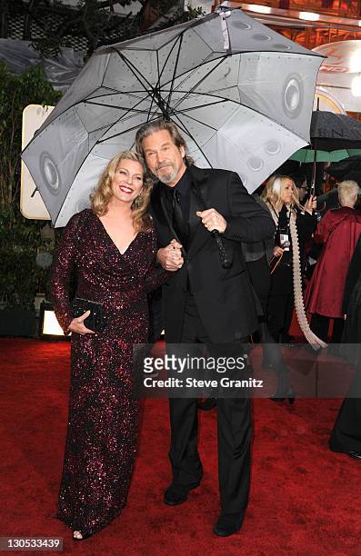 Actor Jeff Bridges and wife Susan Geston attends the 67th Annual Golden Globes Awards at The Beverly Hilton Hotel on January 17, 2010 in Beverly...