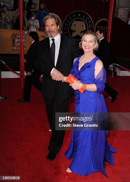 Actor Jeff Bridges and wife Susan Bridges arrive at the 16th Annual Screen Actors Guild Awards held at The Shrine Auditorium on January 23, 2010 in...