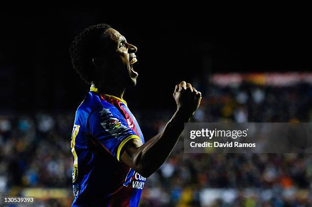 Valmiro Valdo Lopes Photos and Premium High Res Pictures - Getty Images