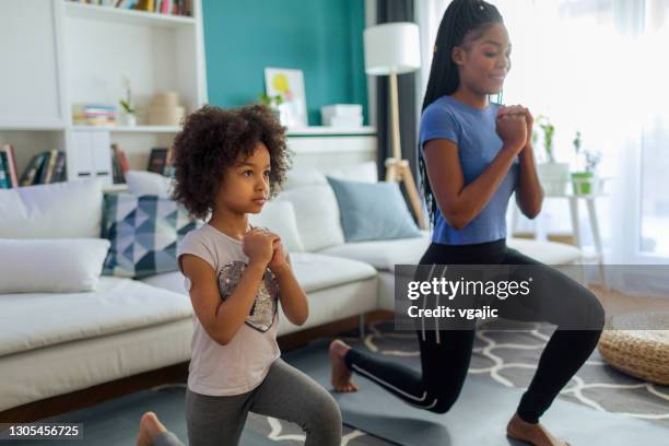 children in diabetes and exercise - childhood diabetes stock pictures, royalty-free photos & images