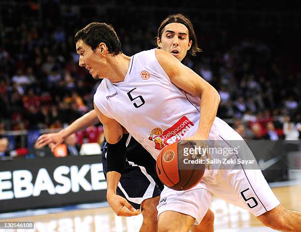 Jiri Welsch, #5 of Belgacom Spirou Basket in action during the 2011-2012 Turkish Airlines Euroleague Regular Season Game Day 2 between Anadolu Efes...