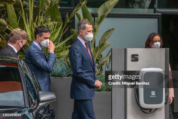 Seat and Cupra President Wayne Griffiths, President of the Spanish Government Pedro Sanchez, King Felipe VI of Spain and Spanish Industry Minister...