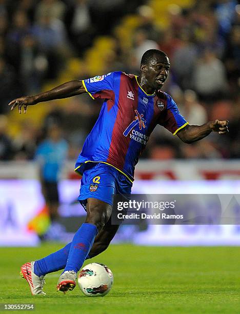 Arouna Kone of Levante UD runs with the ball during the La Liga match between Levante UD and Real Sociedad at Ciutat de Valencia on October 26, 2011...