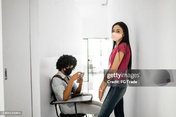 Interview Mask Job Interview Mask Photos and Premium High Res Pictures - Getty Images