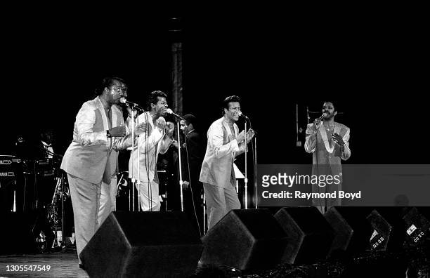Singers Melvin Franklin, Otis Williams, Ali-Ollie Woodson, Richard Street and Ron Tyson of The Temptations performs at the Regal Theater in Chicago,...