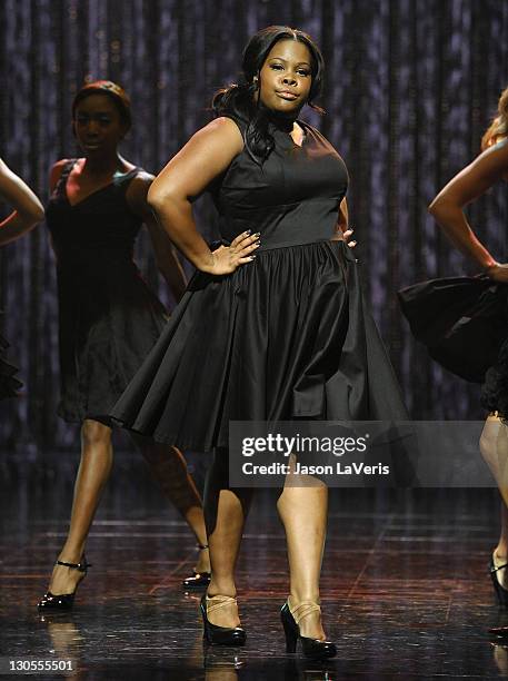 Amber Riley Performance 1,223 Amber Riley Glee Stock Photos, High-Res Pictures, and Images ...