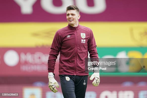 Burnley v Arsenal - Premier League Burnley v Arsenal - Premier League