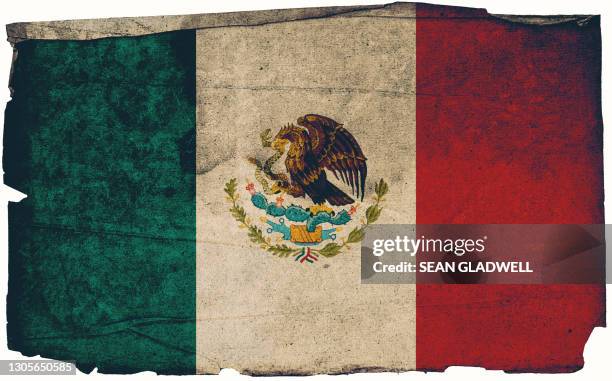 mexico grunge flag poster - mexican flag stockfoto's en -beelden