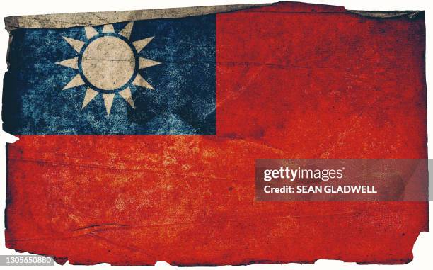 taiwanese grunge flag poster - taiwan flag stock pictures, royalty-free photos & images