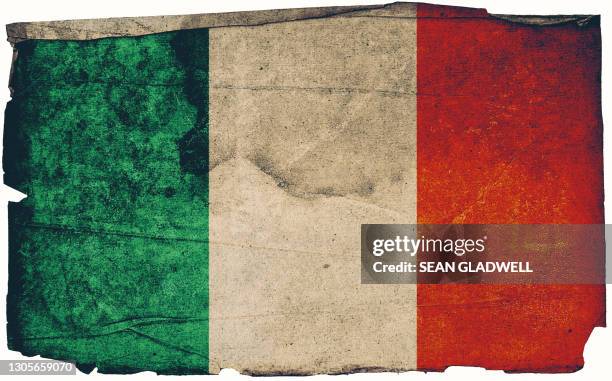 italian grunge flag poster - italian flag stock pictures, royalty-free photos & images