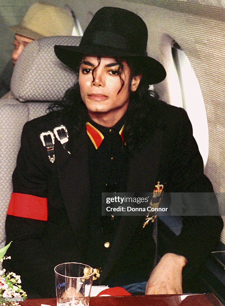 Michael Jackson and Donald Trump Await Take-off for their Visit to Child AIDS Patient Ryan White