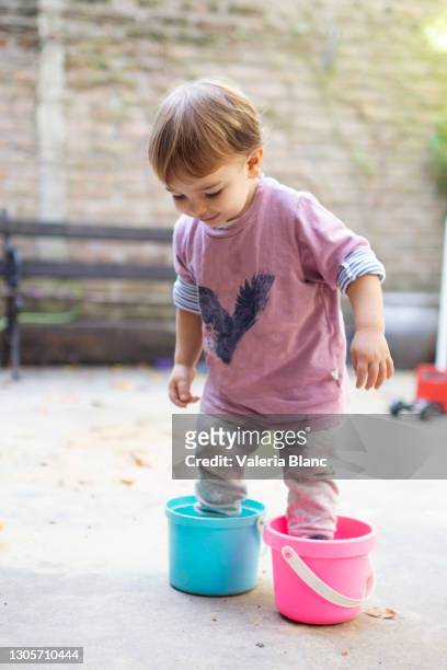 2,540 Small Buckets Stock Photos, High-Res Pictures, and Images - Getty  Images
