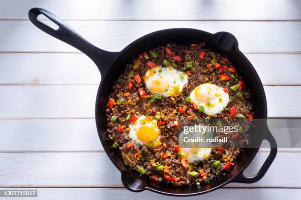 breakfast skillet - frying pan from above stock pictures, royalty-free photos & images