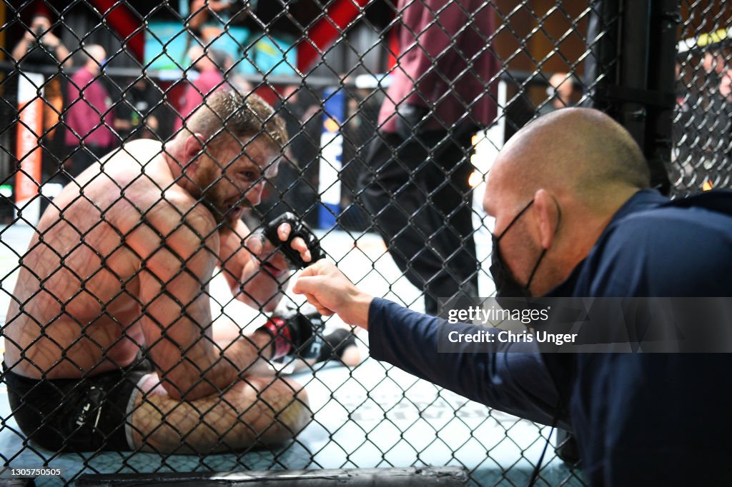 UFC 259: Blachowicz v Adesanya