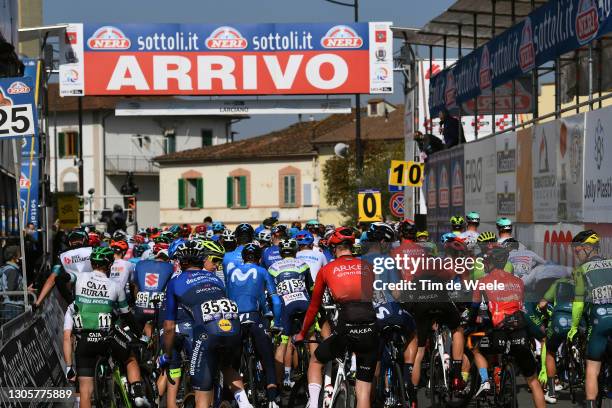 Start / The peloton during the 43rd GP Industria e Artigianato 2021 a 193,4km race from Larciano to Larciano / Km0 / Landscape / @ULarcianese / on...