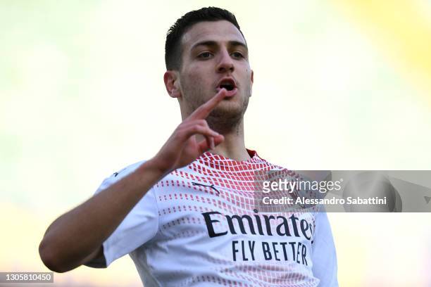 Diogo Dalot of A.C. Milan celebrates after scoring their side's second goal during the Serie A match between Hellas Verona FC and AC Milan at Stadio...