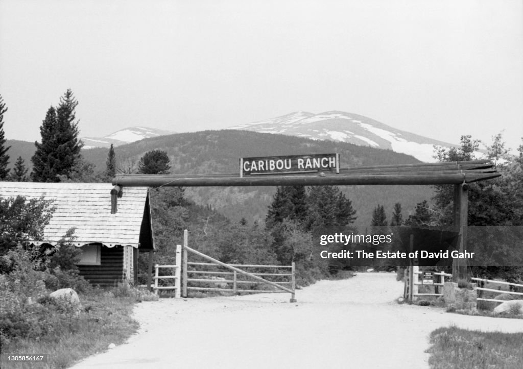 Caribou Ranch Layout A scenic view of the entry gate to Caribou Ranch, the legendary... News ...