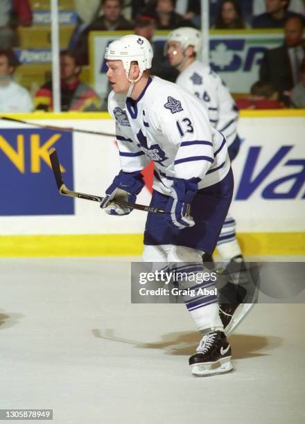 File:Mats Sundin Toronto Maple Leafs (252644056).jpg - Wikimedia Commons