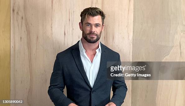 15,848 Chris Hemsworth Photos and Premium High Res Pictures - Getty Images