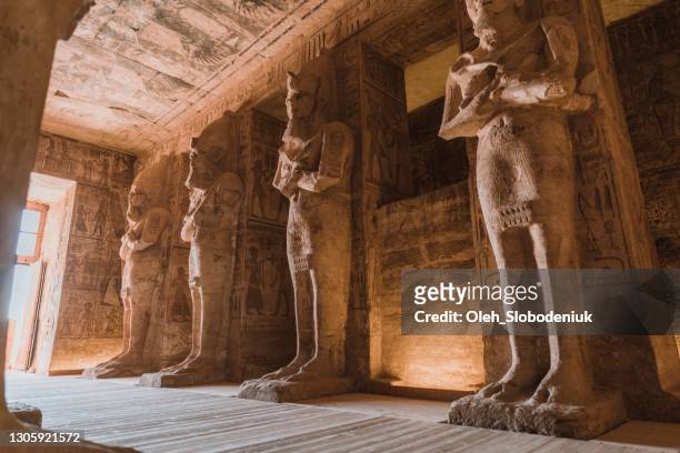 アブ・シンベル寺院の美しい景色 - egyptian culture ストックフォトと画像