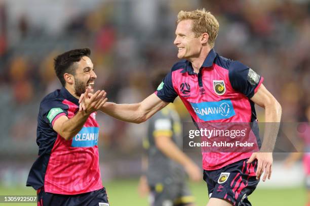 Matt Simon of the Mariners celebrates his goal during the A-League match between the Central Coast Mariners and Macarthur FC at Central Coast...