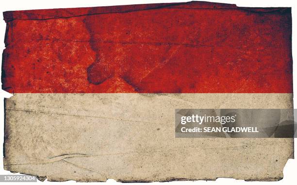 indonesian grunge flag - bandera indonesia fotografías e imágenes de stock