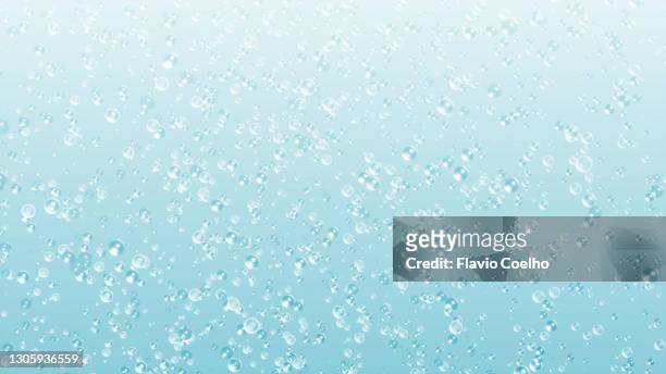 sparkling bubbles - 海中　光 ストックフォトと画像