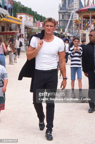 Dolph Lundgren at the Tuileries Funfair on July 6, 1995 in Paris, France.