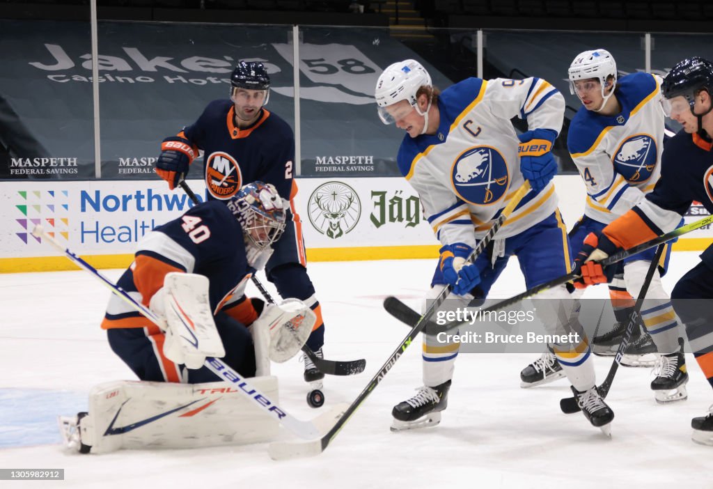 Buffalo Sabres v New York Islanders