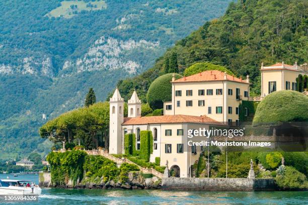 villa del balbianello in lenno on lake como, italy - james bond named work stock pictures, royalty-free photos & images