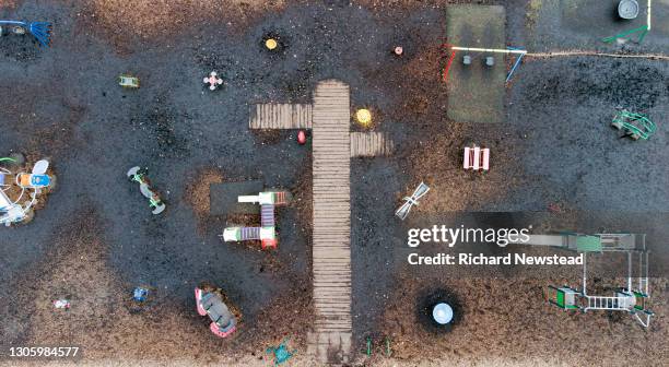 playground - aerial view of childs playground stock pictures, royalty-free photos & images