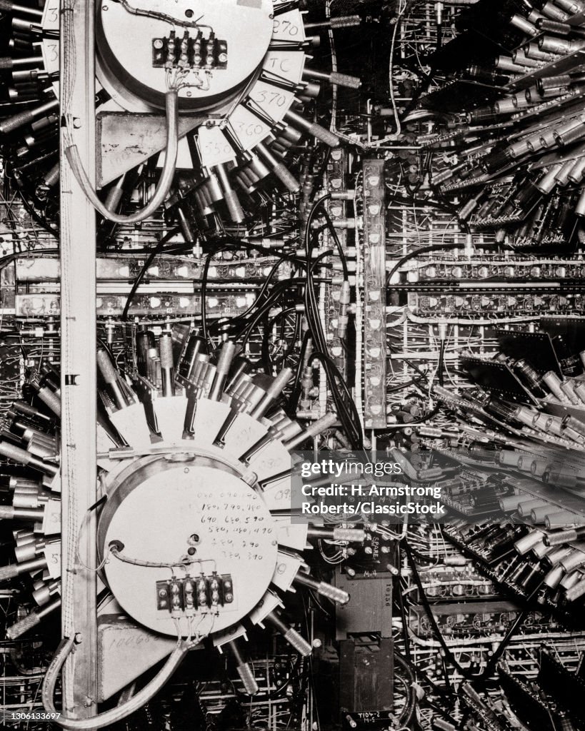 1950s View Inside The Univac