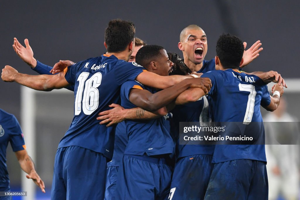 Juventus v FC Porto  - UEFA Champions League Round Of 16 Leg Two