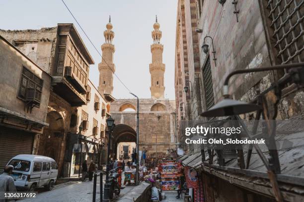 crowd walking on old market in  cairo - cairo cityscape stock pictures, royalty-free photos & images