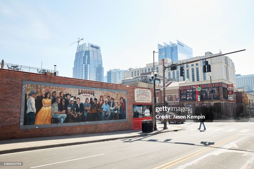 Legends Corner Mural By Artist Tim Davis