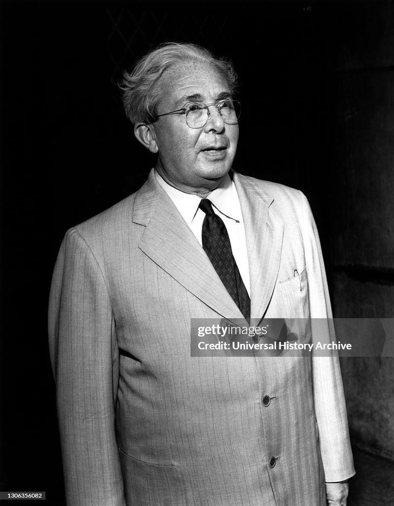 Leo Szilard (1898 1964) Hungarian-American physicist and inventor.