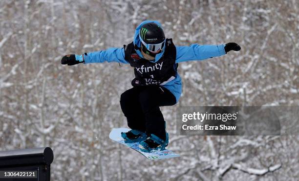 Jamie Anderson of the United States takes a practice run before the start of the qualifications for women's snowboard slopestyle during Day 1 of the...