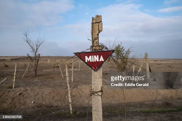 landmines in azerbaijan - nagorno karabakh stock pictures, royalty-free photos & images