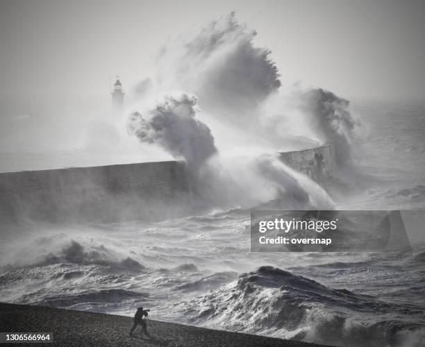 ocean storm - extreme weather stock pictures, royalty-free photos & images