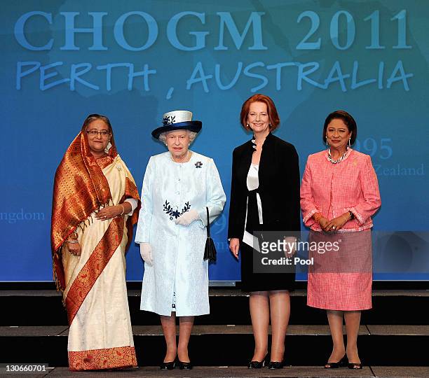Bangladesh Prime Minister Sheikh Hasina, Queen Elizabeth II, Australian Prime Minister Julia Gillard, Trinidad and Tobago Prime Minister Kamla...
