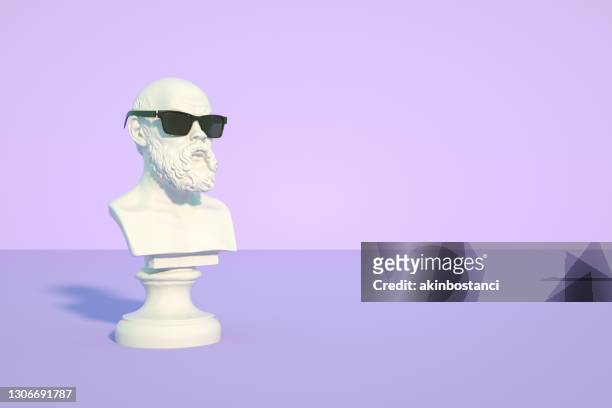 bust sculpture with sunglasses - sculpture imagens e fotografias de stock
